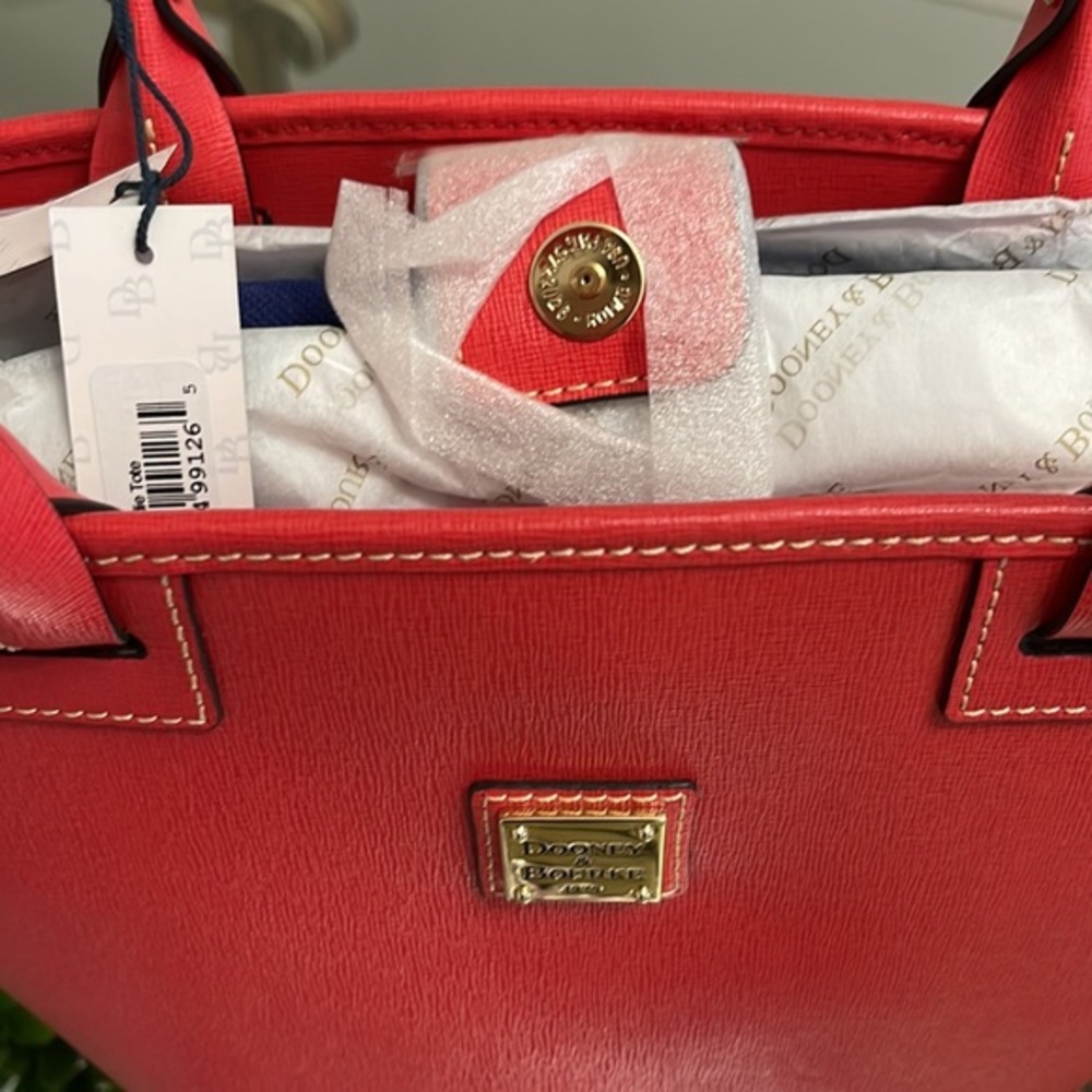 Dooney & Bourke ✨Saffiano Andie Tote - Picture 6 of 10